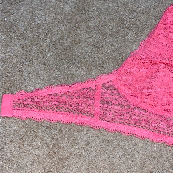 Bralette - Picture 2 of 3